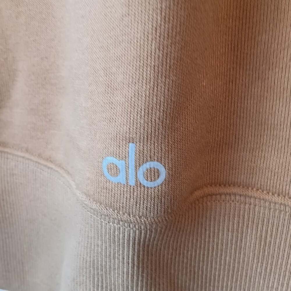 Alo Yoga Women's Caramel Freestyle Mock Neck Pullover Sweatshirt Size XS - Picture 6 of 9